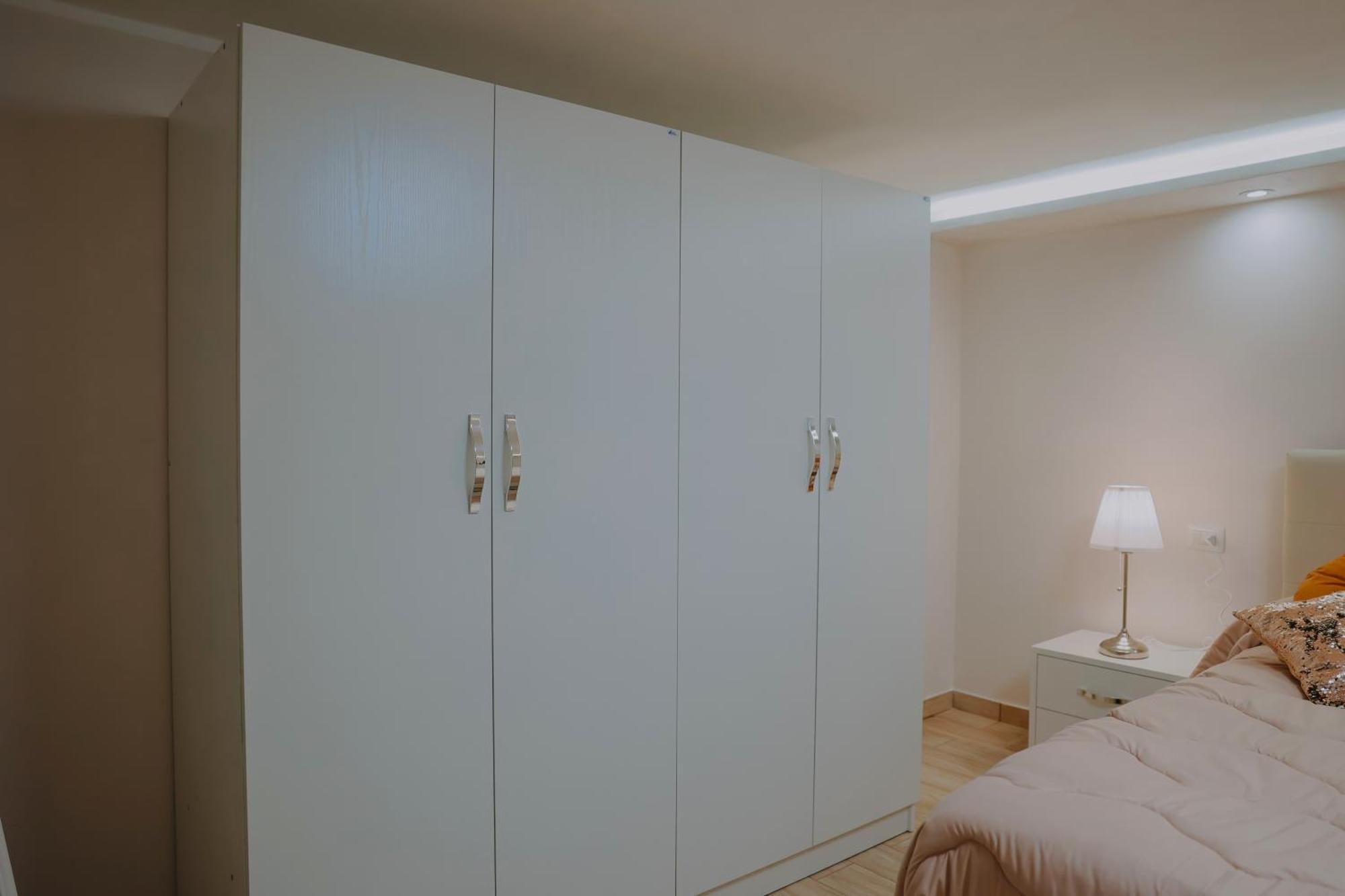 L'Ospite Napoletano Apartment Naples Exterior photo